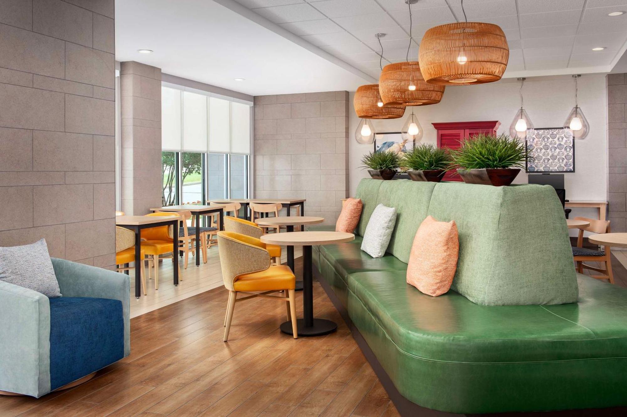 Home2 Suites By Hilton Lexington University / Medical Center Eksteriør billede